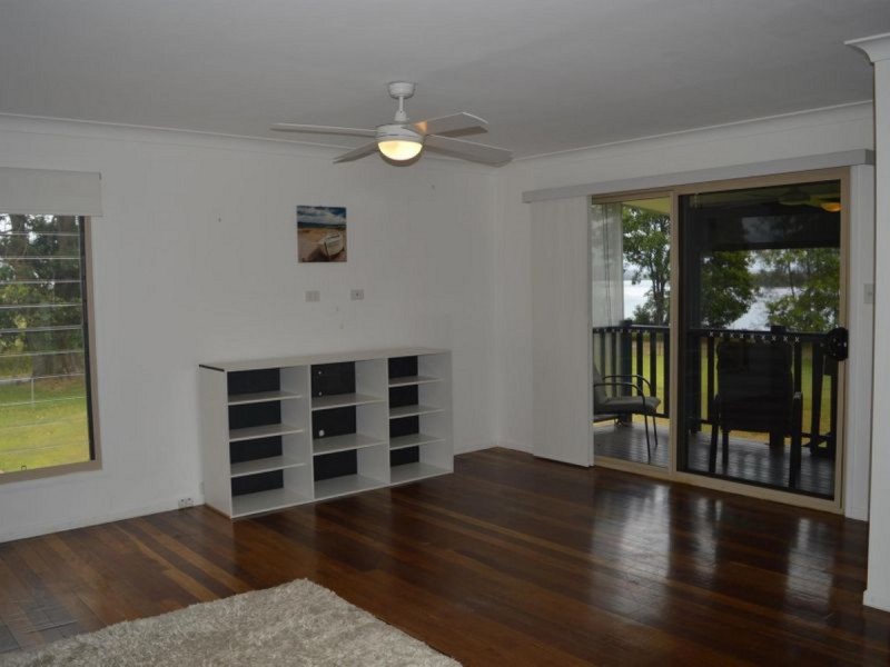 2 Yamba Street, Palmers Island NSW 2463