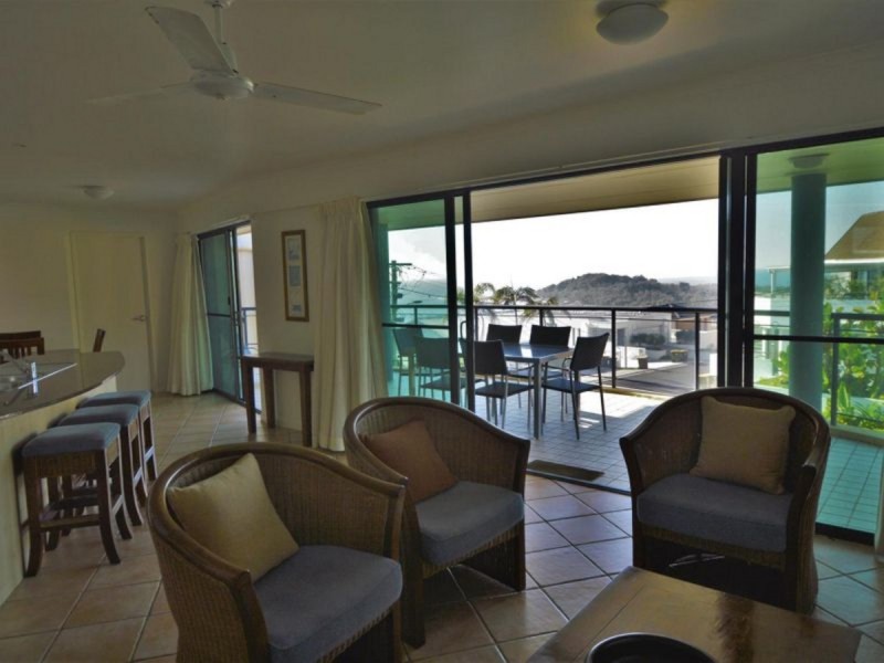 27/4 Queen  Street, Yamba NSW 2464