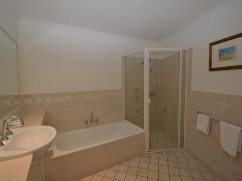 27/4 Queen  Street, Yamba NSW 2464