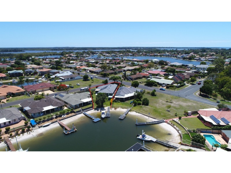 1 Nabilla Court, Yamba NSW 2464