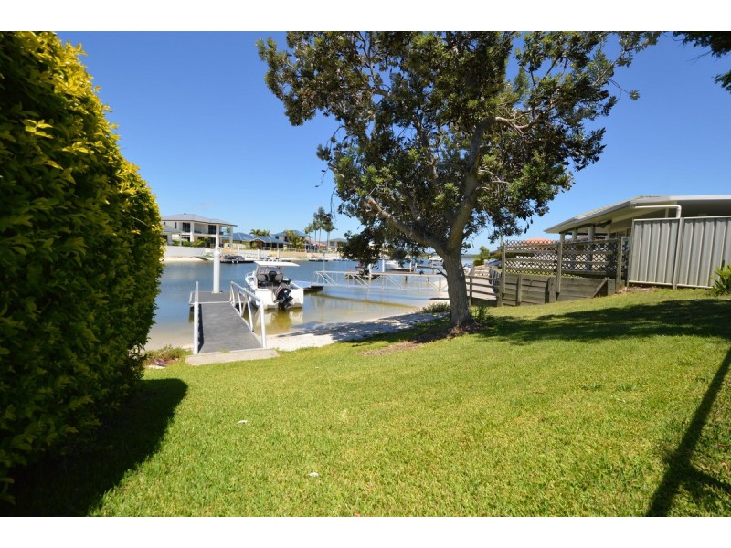 1 Nabilla Court, Yamba NSW 2464