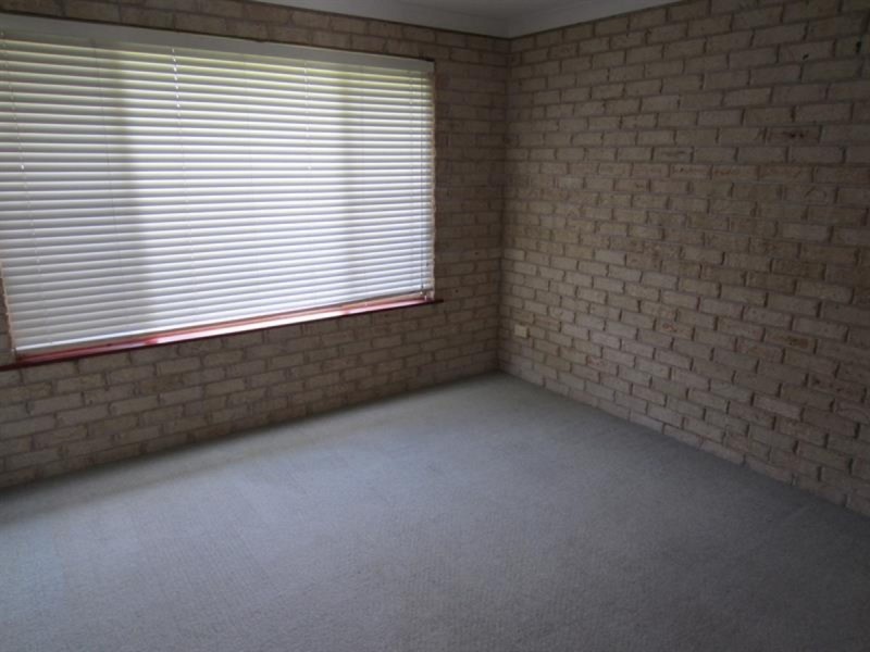 30 Palm Terrace, Yamba NSW 2464