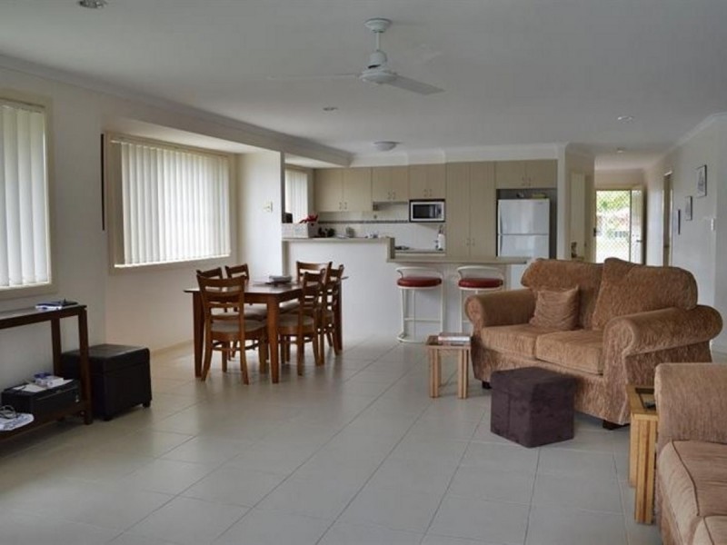 73 Park  Avenue, Yamba NSW 2464