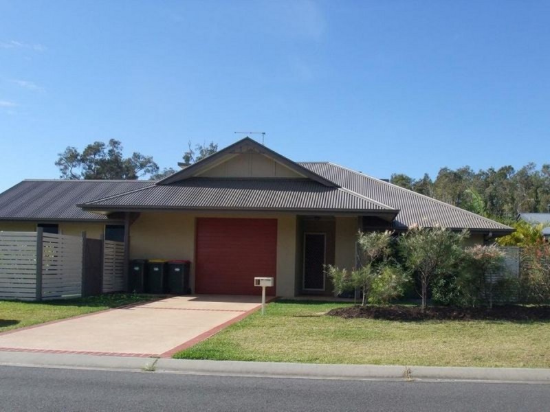 1/1 William Avenue, Yamba NSW 2464
