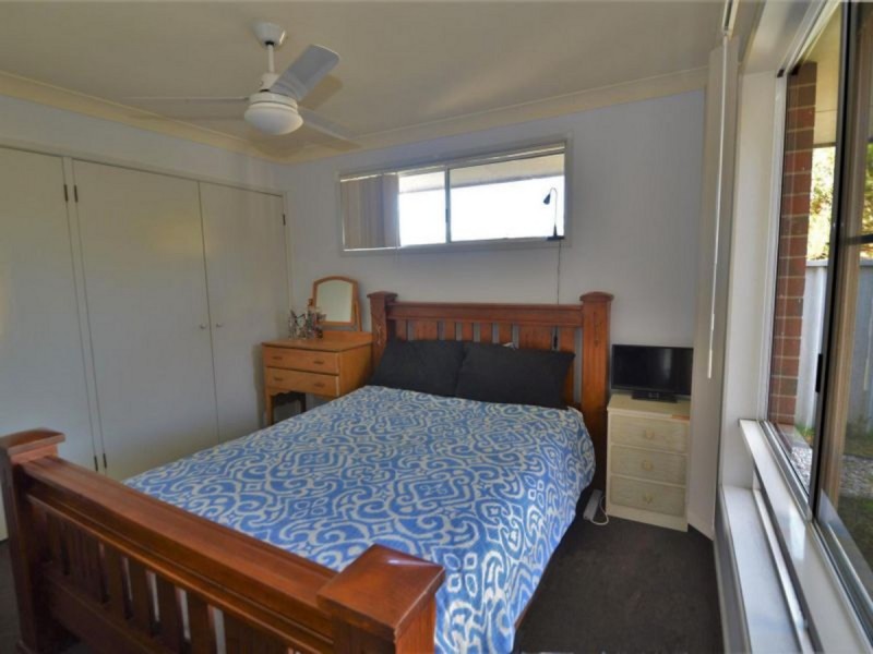 2/16 Heron Court, Yamba NSW 2464