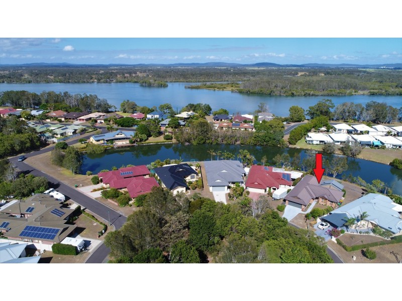 5 Newport Island Circuit, Yamba NSW 2464