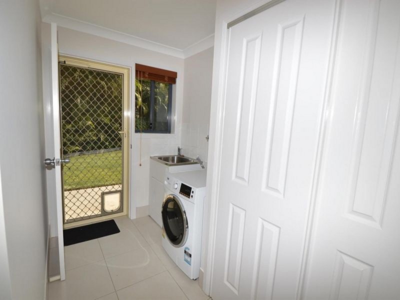 3 Investigators Place, Yamba NSW 2464