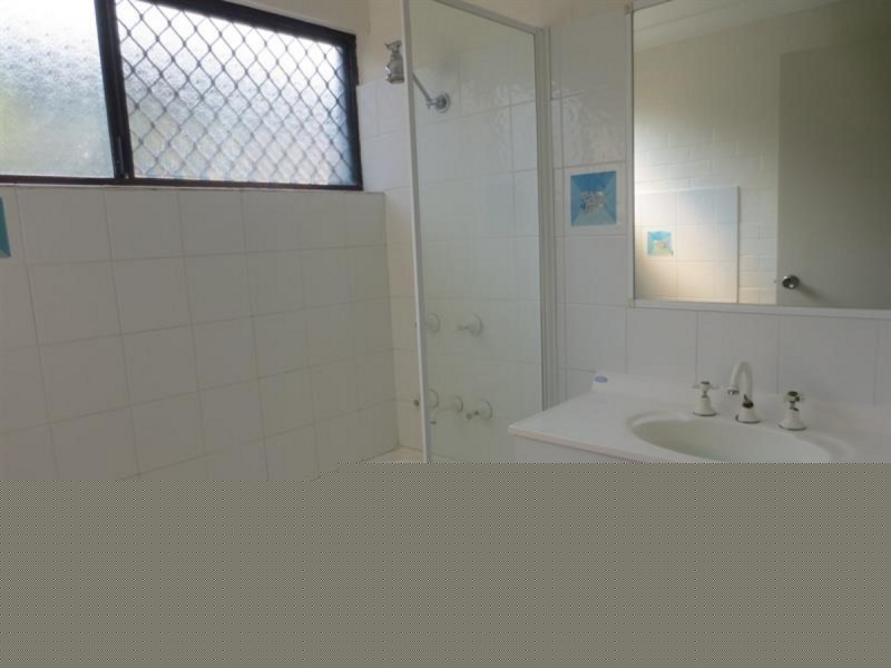 4B Endeavour Street, Yamba NSW 2464