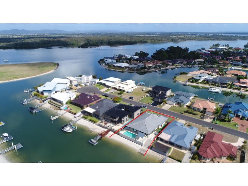 17 Barellan Avenue, Yamba NSW 2464