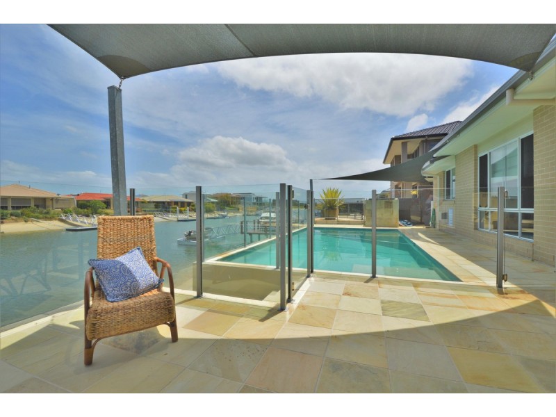 17 Barellan Avenue, Yamba NSW 2464