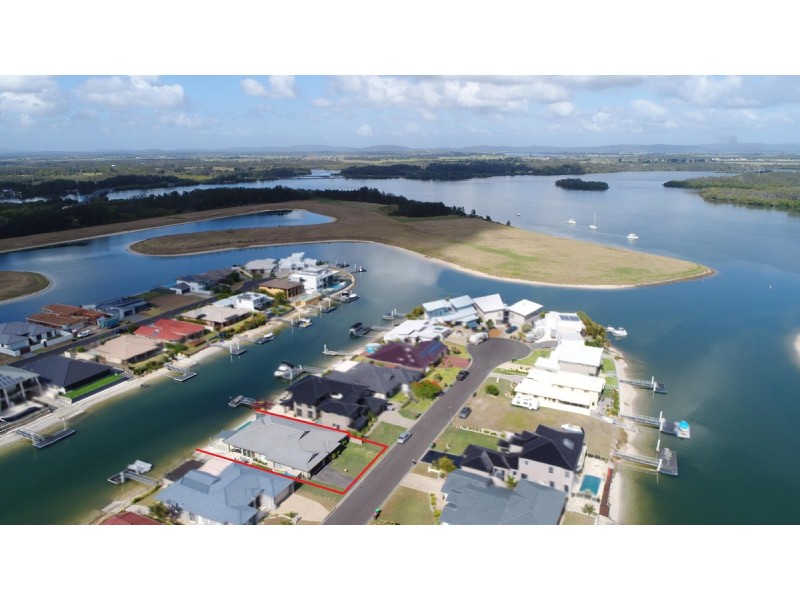 17 Barellan Avenue, Yamba NSW 2464