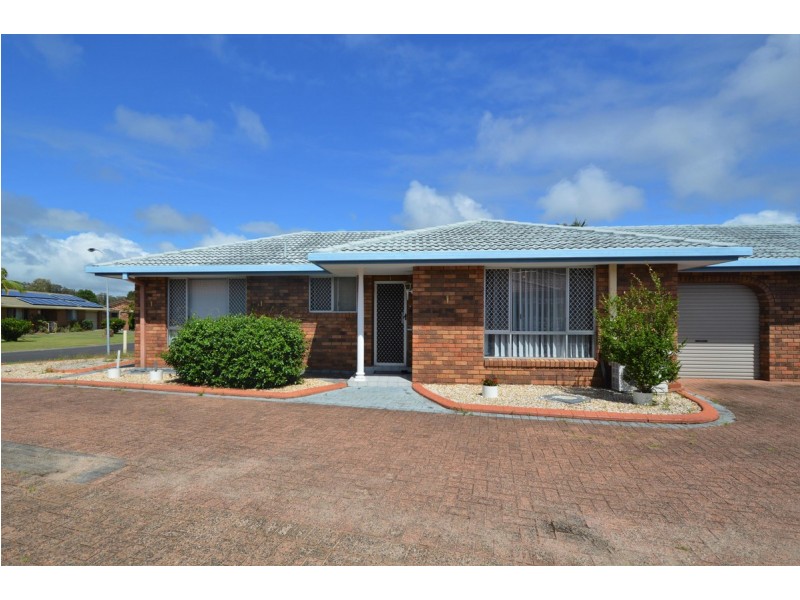1/23 Casuarina Close, Yamba NSW 2464