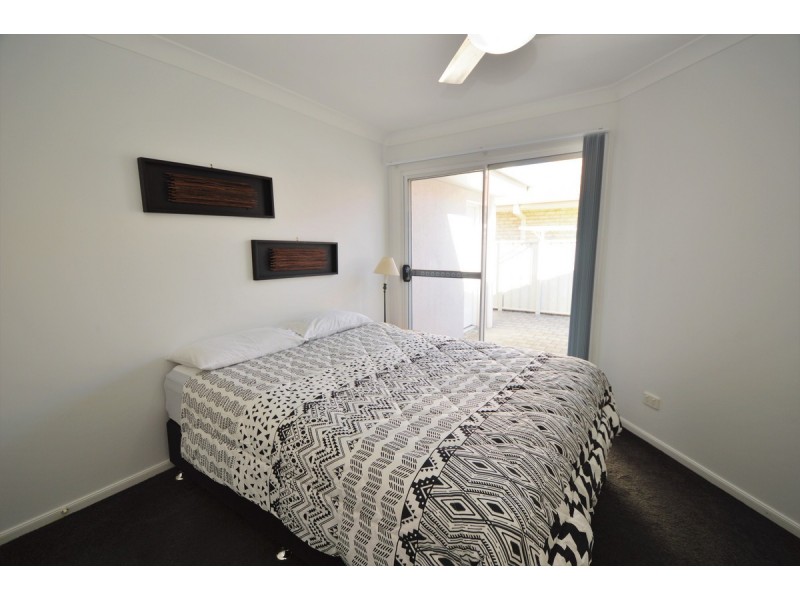 1/8 Nabilla Court, Yamba NSW 2464