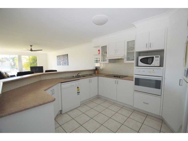 1/8 Nabilla Court, Yamba NSW 2464