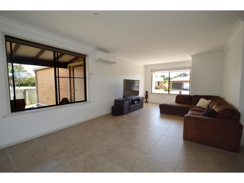 1 Ficus Close, Yamba NSW 2464