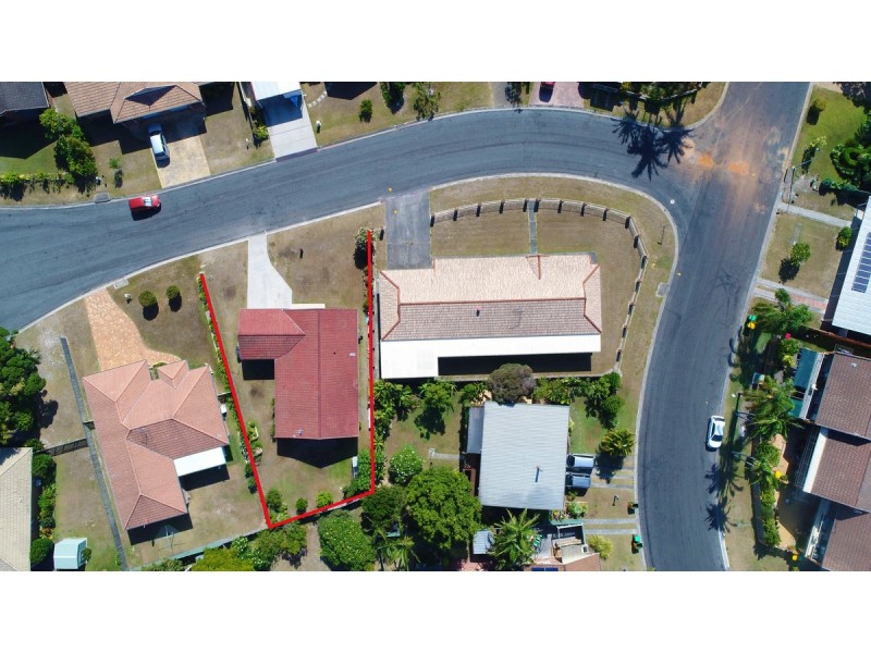 1 Ficus Close, Yamba NSW 2464