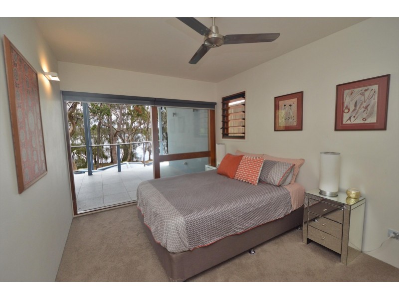 185 Lakes Bvd, Wooloweyah NSW 2464