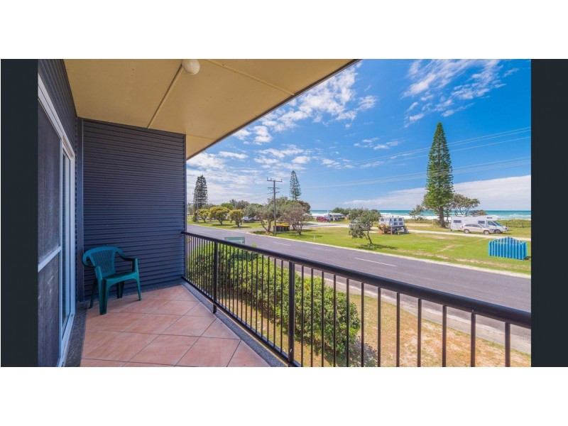 54 Ocean Road, Brooms Head NSW 2463
