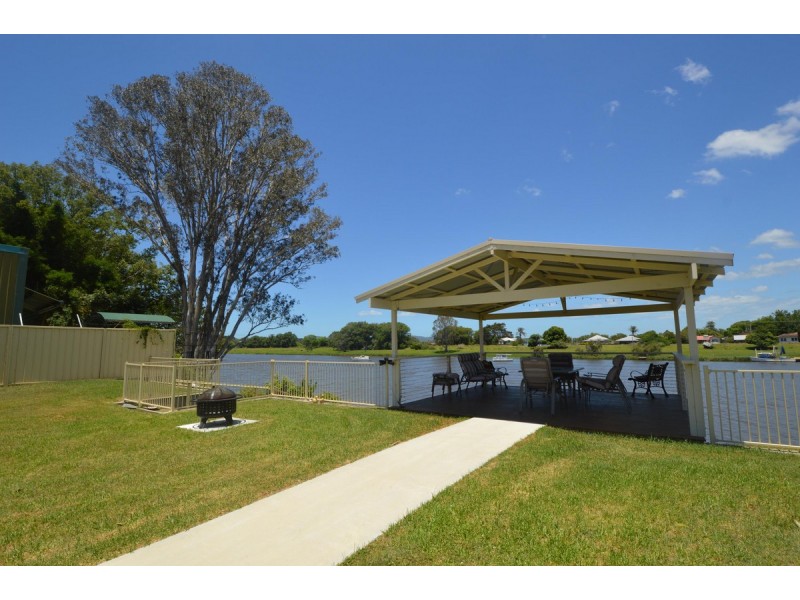22 Clarence Street, Brushgrove NSW 2460