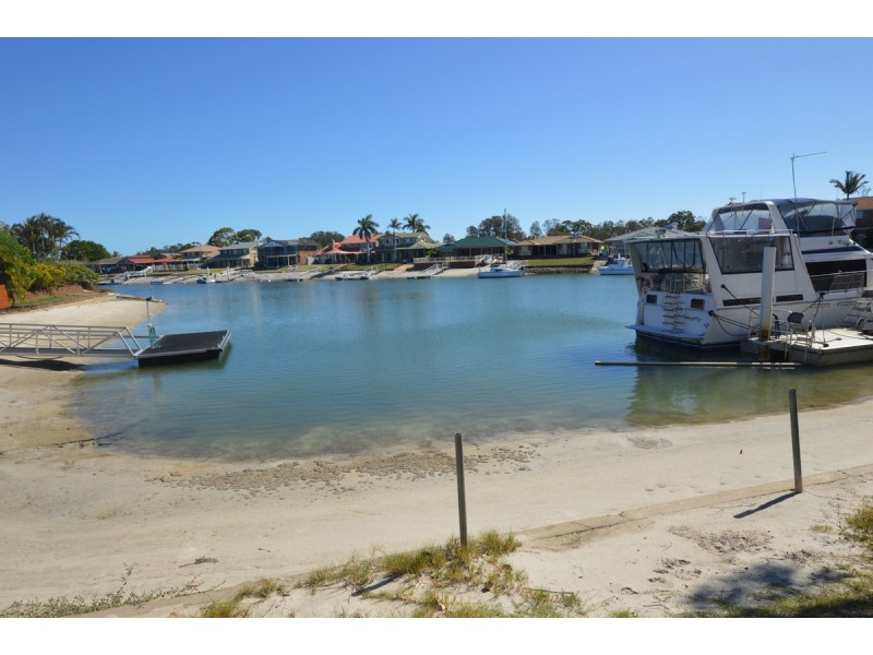 21 Mariners Way, Yamba NSW 2464