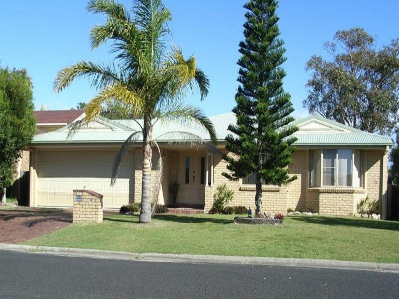 21 Mariners Way, Yamba NSW 2464