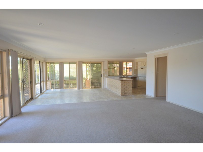 21 Mariners Way, Yamba NSW 2464