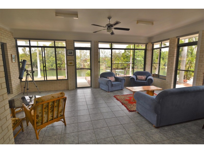 3 Newport Island Circuit, Yamba NSW 2464