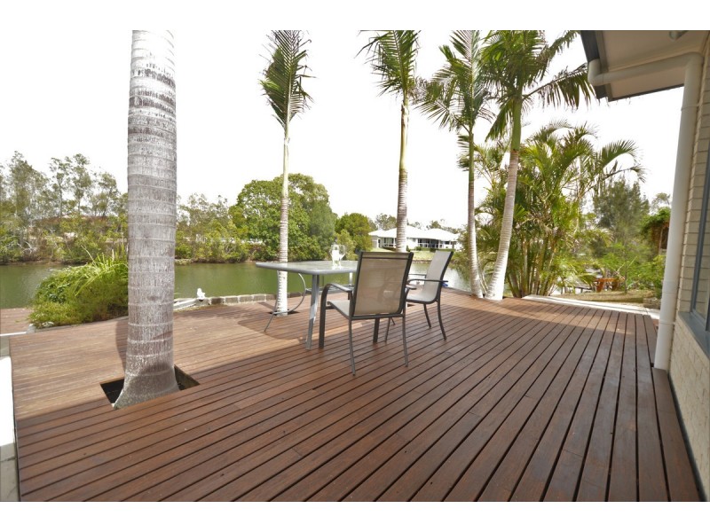 3 Newport Island Circuit, Yamba NSW 2464