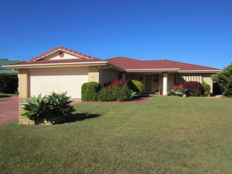 4 The  Anchorage, Yamba NSW 2464