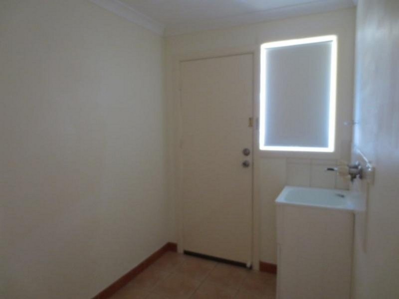 4 The  Anchorage, Yamba NSW 2464