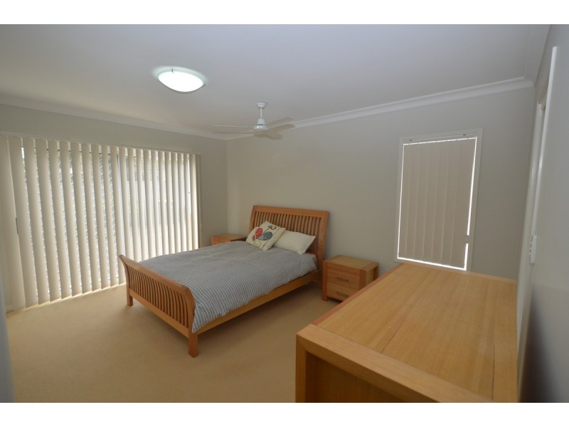 5 The Parkway, Yamba NSW 2464