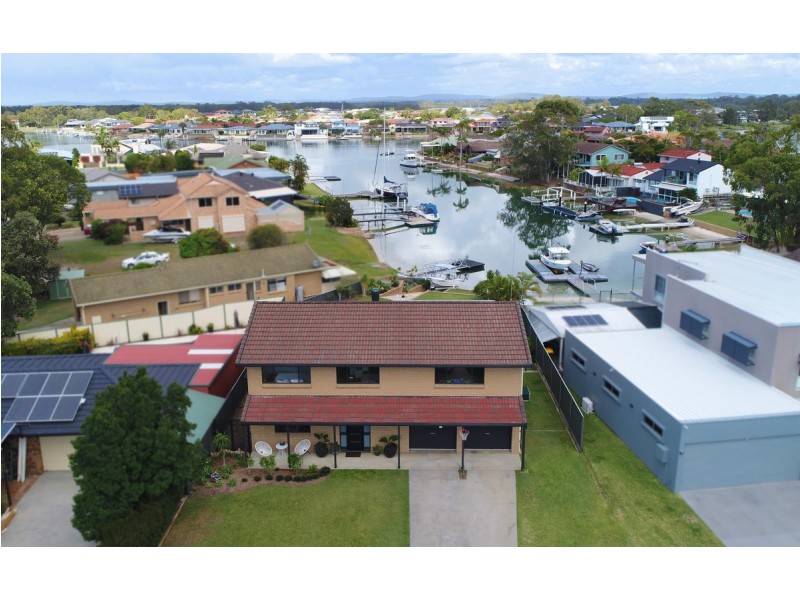 1 Westringia Place, Yamba NSW 2464