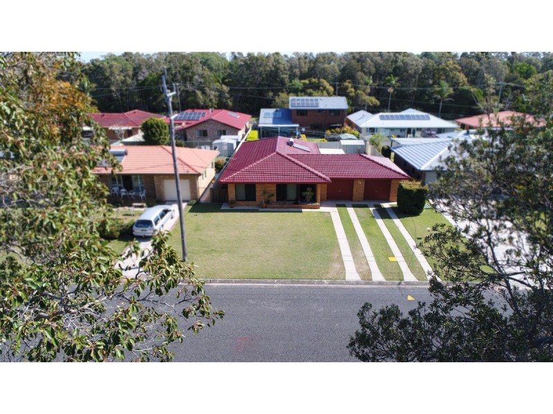 14 Coonawarra Court, Yamba NSW 2464