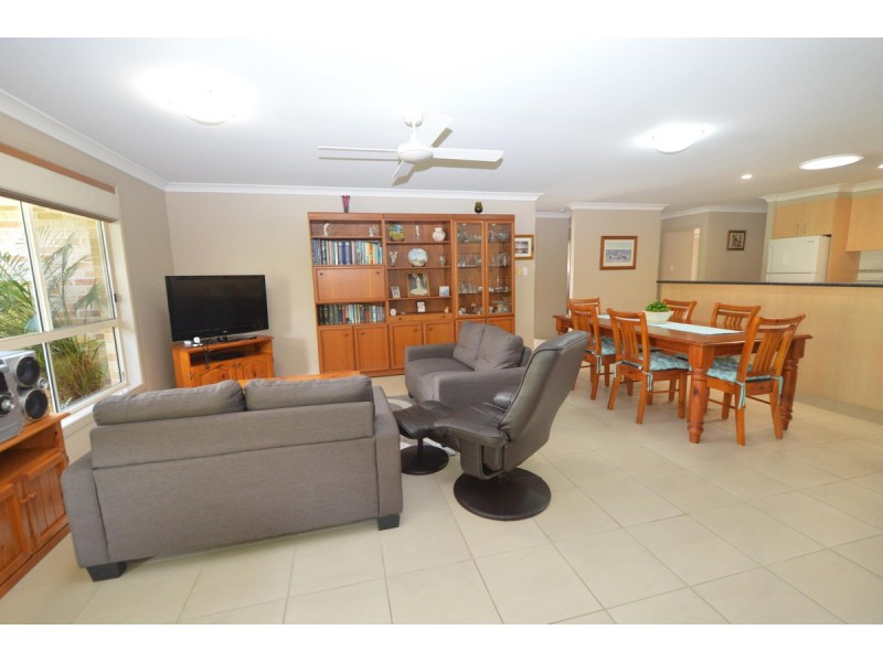 31 William Avenue, Yamba NSW 2464