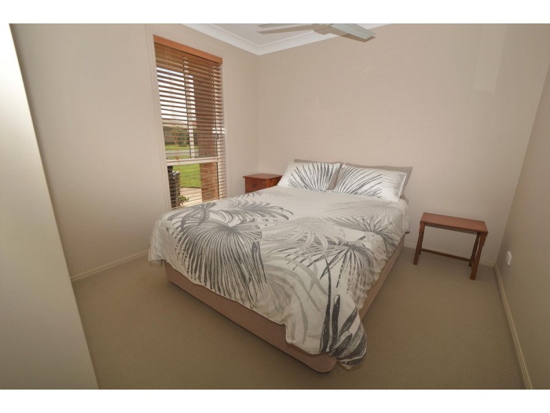 31 William Avenue, Yamba NSW 2464