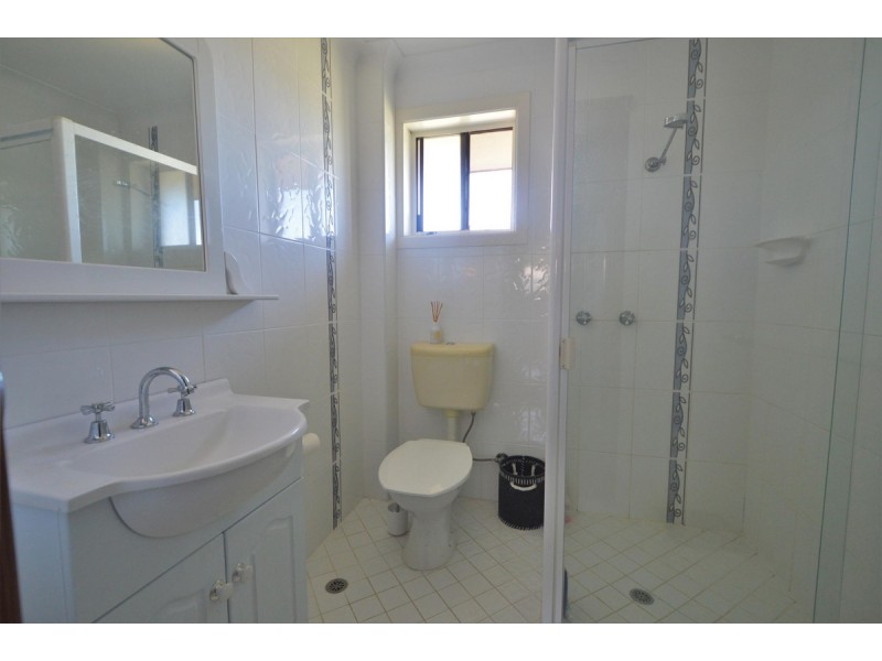 5/2 Waratah Avenue, Yamba NSW 2464