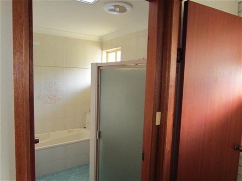 30 Palm Terrace, Yamba NSW 2464