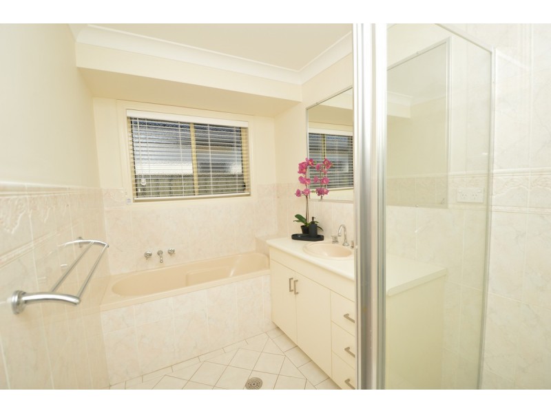 1 Nabilla Court, Yamba NSW 2464