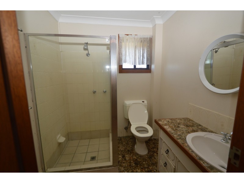 4/2 Waratah Avenue, Yamba NSW 2464