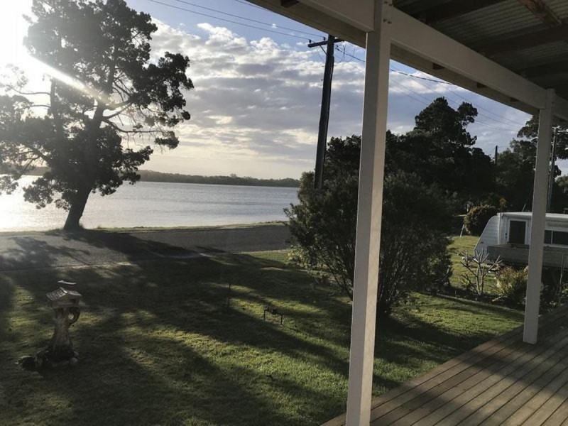 12 Marandowie Drive, Iluka NSW 2466