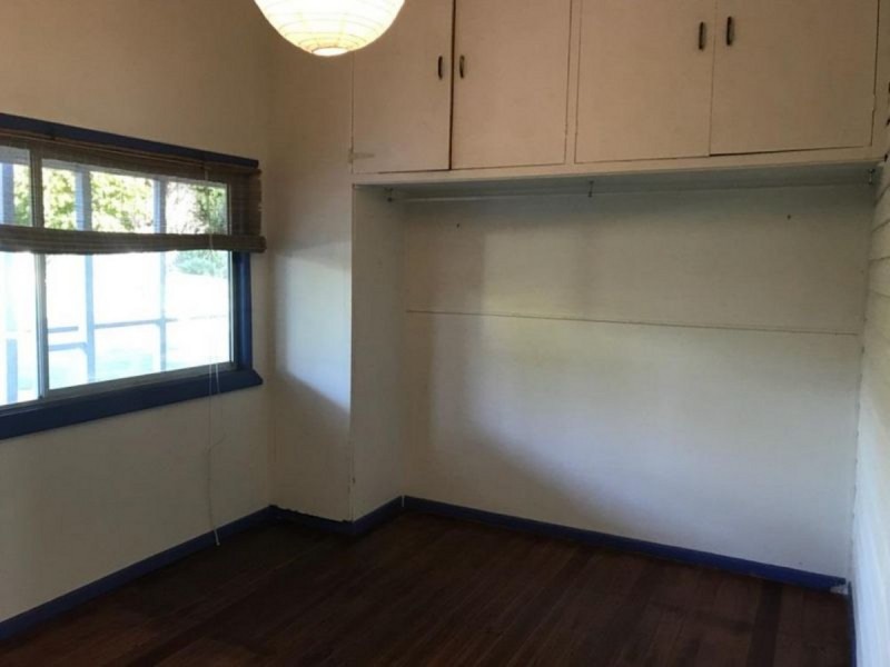 12 Marandowie Drive, Iluka NSW 2466
