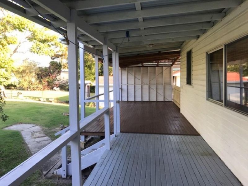 12 Marandowie Drive, Iluka NSW 2466