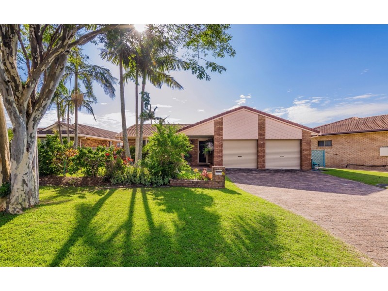 16 The Mainbrace, Yamba NSW 2464