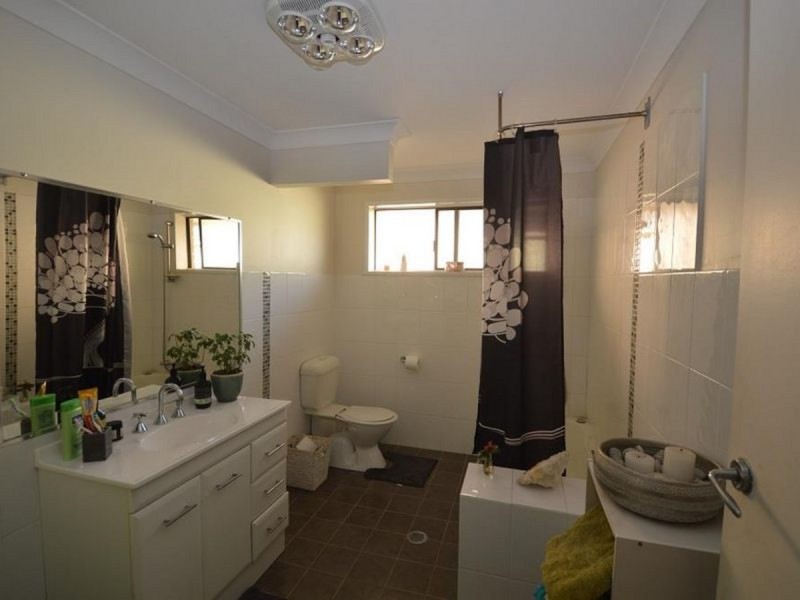 10 Susan Street, Yamba NSW 2464