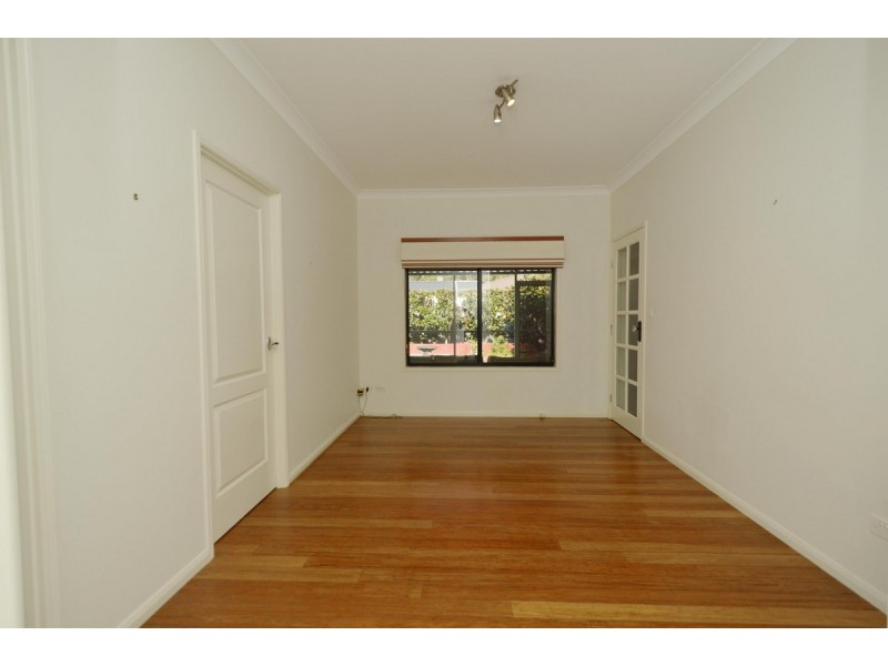 5 Tom Thumb Place, Yamba NSW 2464