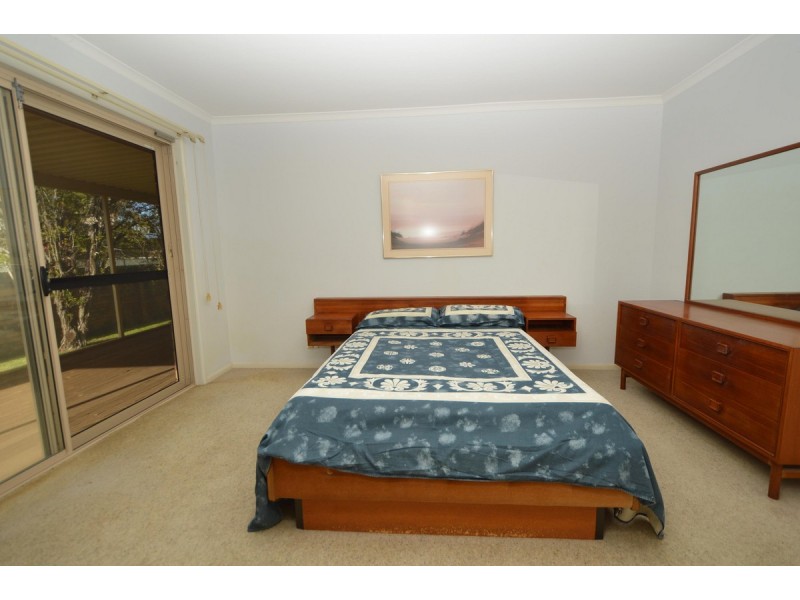 6 Barbara Close, Yamba NSW 2464