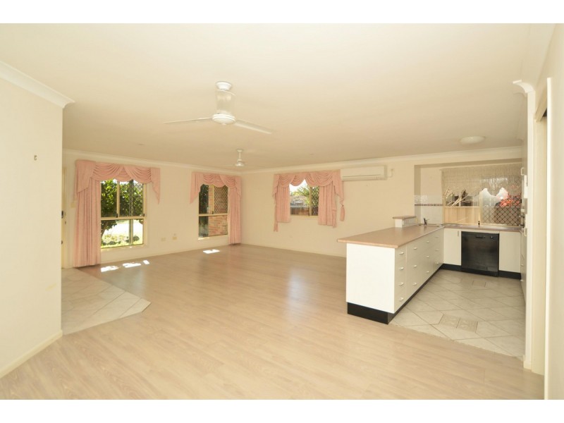 1/2a Kookaburra, Yamba NSW 2464