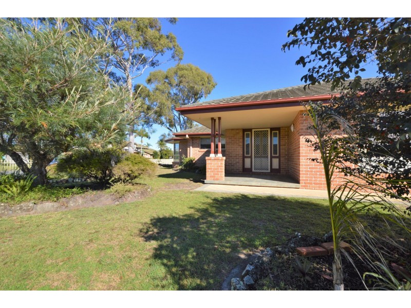 27 The Mainbrace, Yamba NSW 2464