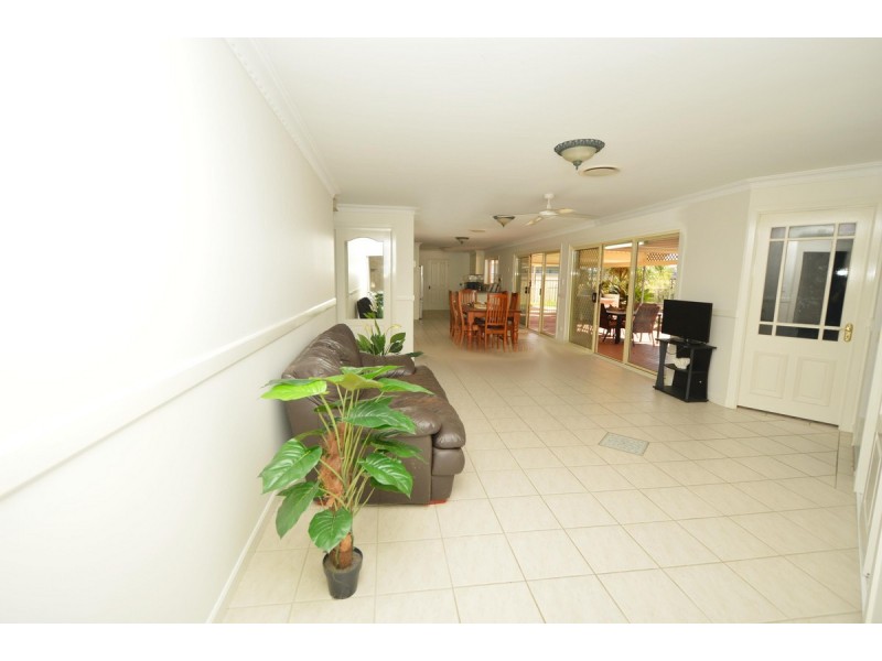 2 Barellan Avenue, Yamba NSW 2464