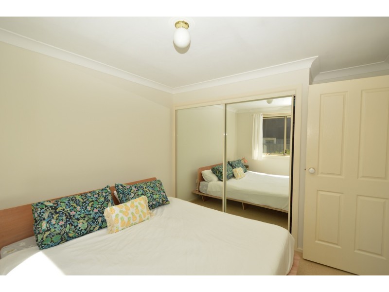 2/15A Shores Drive, Yamba NSW 2464